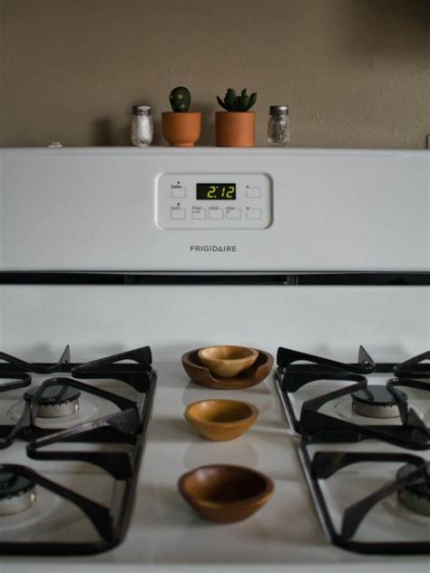 does a gas oven work if the power is out